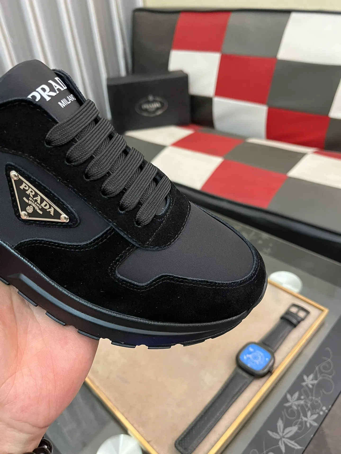 Men's shoes 💰540⌚️⌚️【PRADA】Prada - High-end quality casual sports shoes - Upper: calfskin shoe body with branded metal fasteners, - Inner lining: breathable leather lining - Outsole: ultra-light TPU foam·rubber; molded outsole -Super high quality control·Fine workmanship: highlighted (high-end·luxury·grade) -Size: 38-444️⃣Colors available